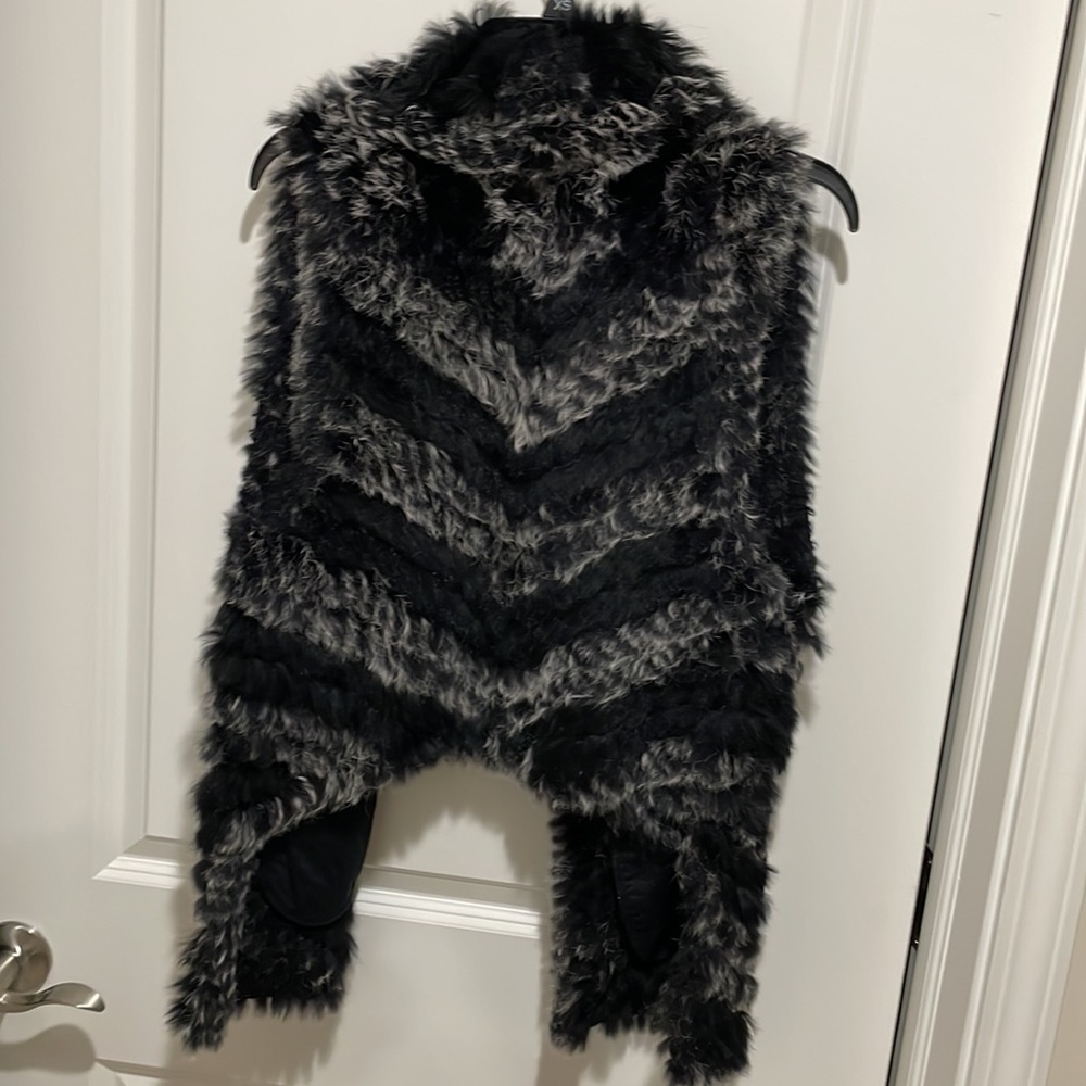 Marc Jacobs Rabbit Fur Vest - Picture 5 of 5